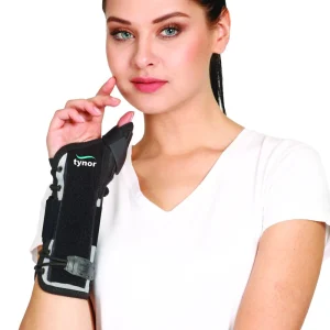 Tynor Wrist Splint with Thumb E44